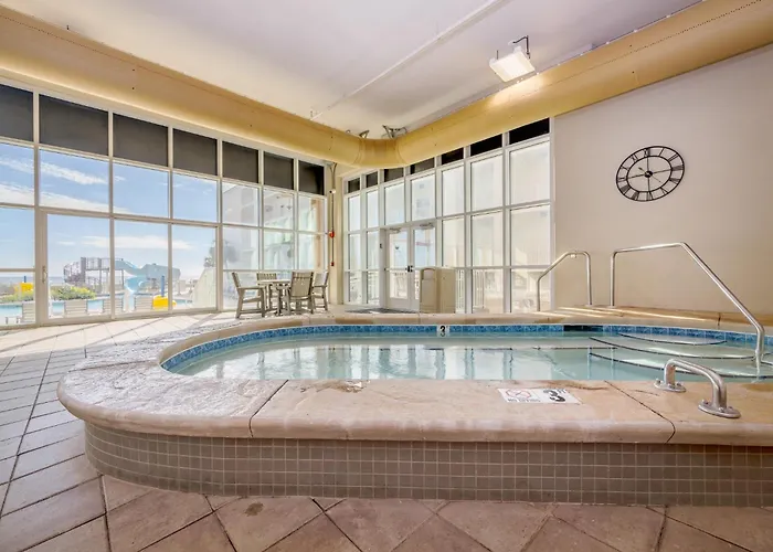 Phoenix Gulf Towers 2308